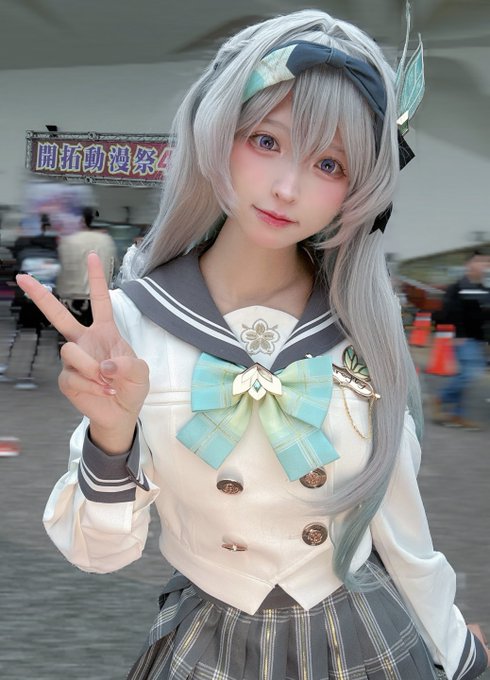 Twitterのコスプレ画像14