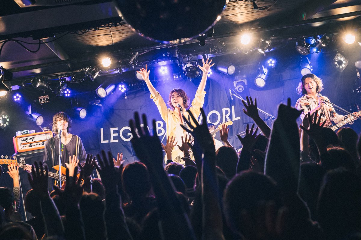 LEGO BIG MORL tweet media