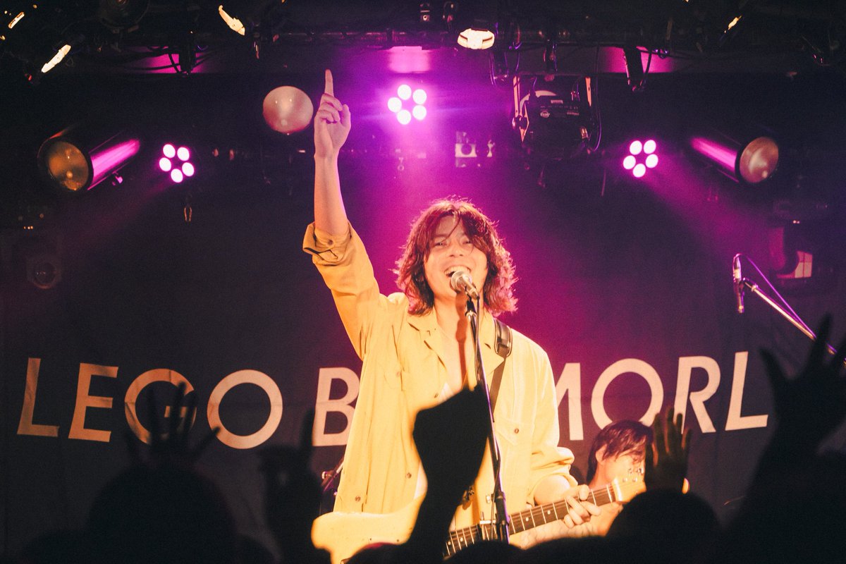 LEGO BIG MORL tweet media