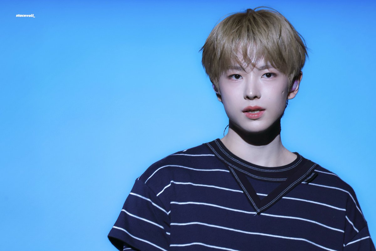 만영✮i tweet media