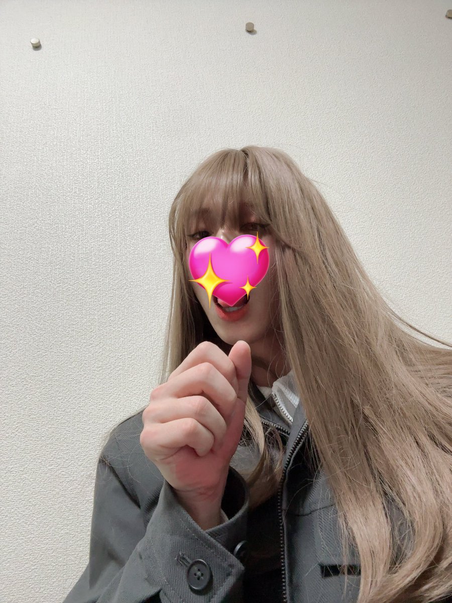 メスになっちゃったさえのフェ◯顔♡
フォローとリポストしてくれた人全員にスタンプ無し送るね❣️あと希望の人には本当に口でしてあげるよ
#男の娘ᅠ #女装