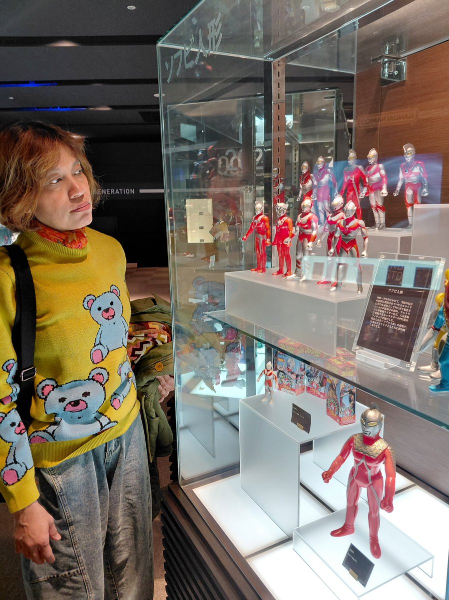 Story0fbooks's tweet photo. The experience economy in the AI era is transforming culture tourism from passive sightseeing to immersive participation. Bandai Namco Museum is the ultimate heart-stealer for art toys and manga fans. It provides an education on art toys history and creative business resilience. https://t.co/fFV8s7o7b3