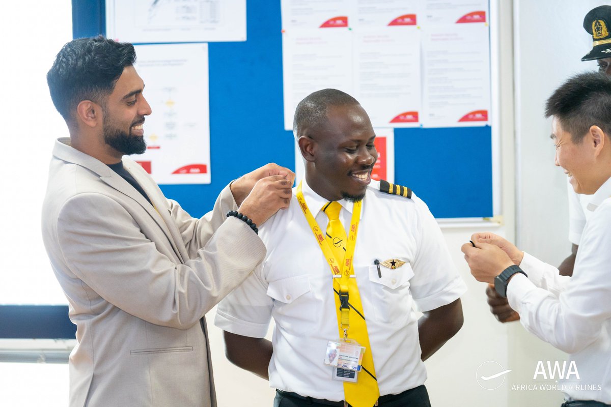 flyafricaworld's tweet photo. Earning the Golden Stripes ✈️🥇 Thousands of flight hours and rigorous training lead here. Today we celebrate our newly promoted pilots carrying AWA’s trust and passenger safety. Wear them with pride! 👏🏾👨🏾‍✈️
#AfricaWorldAirlines #FlyAWA #PilotPromotion https://t.co/FOuADCoO4A