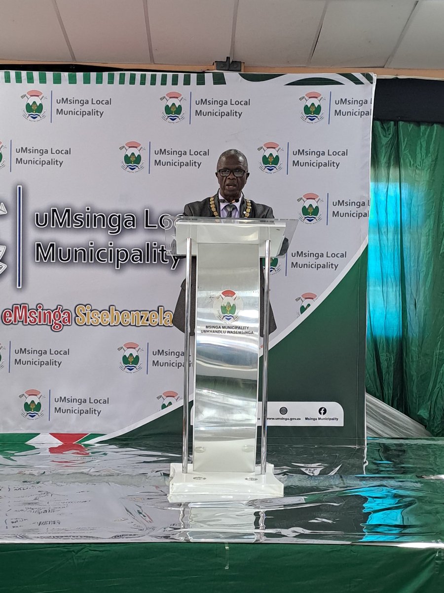 The uMsinga Local Municipality, led by Cllr Dr FJ Sikhakhane, is honouring the hard work, dedication, and outstanding achievements of the class of 2025 at Ukukhanya koMsinga School Hall 🏆. Out of 18 schools that achieved 100% under the Umzinyathi District, 12 are from uMsinga 💪