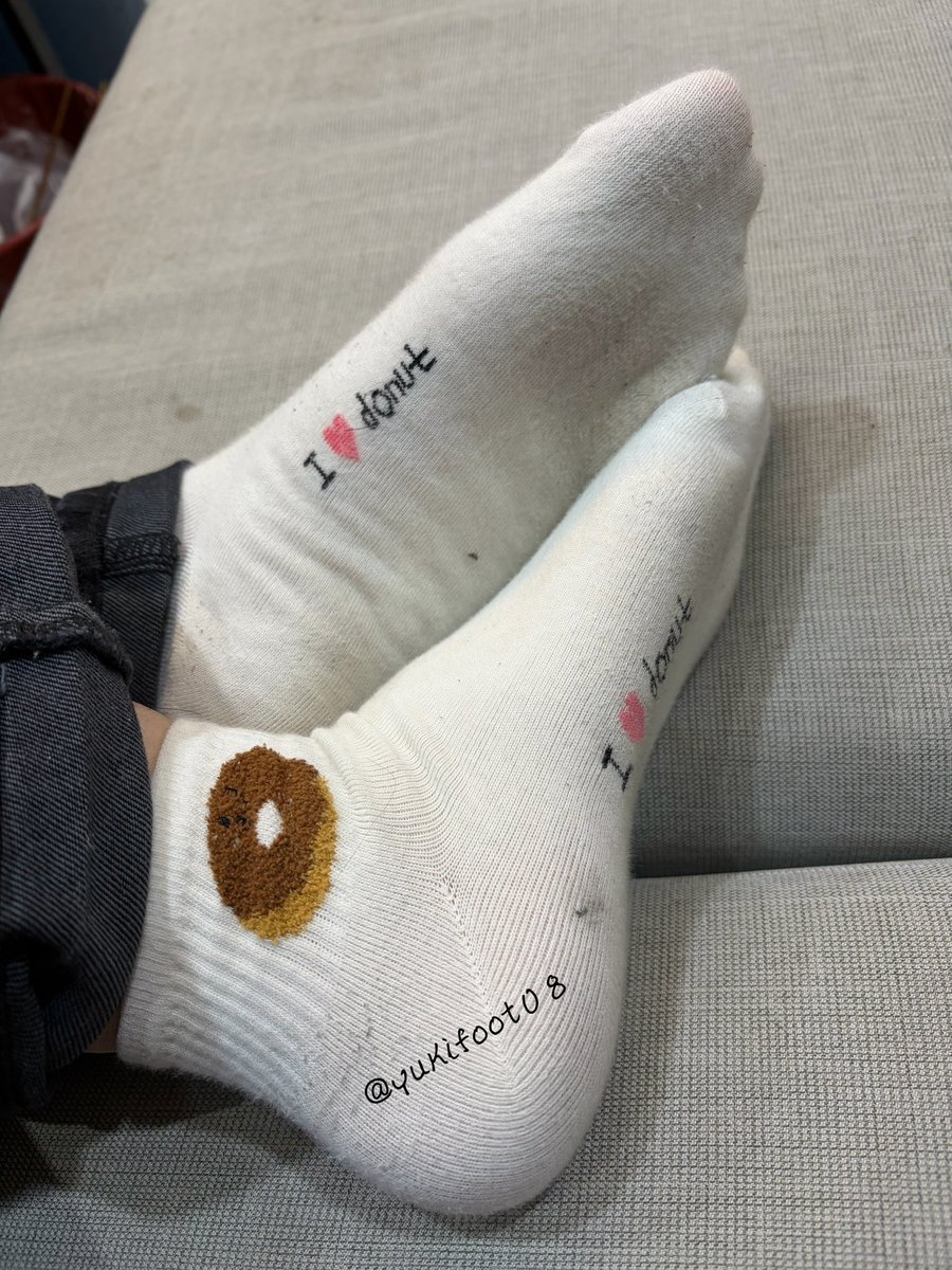 I ❤️donut
#腳趾超長的yuki

🧦現貨：
myship.7-11.com.tw/cart/confirm/G…