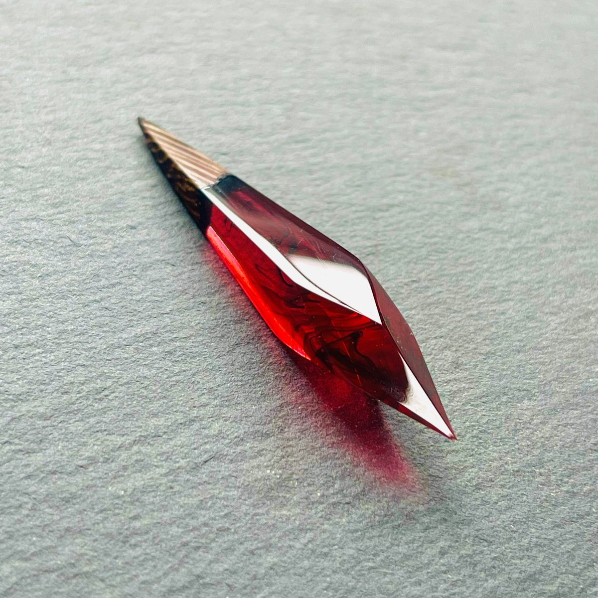 紅涙の結晶🩸💎