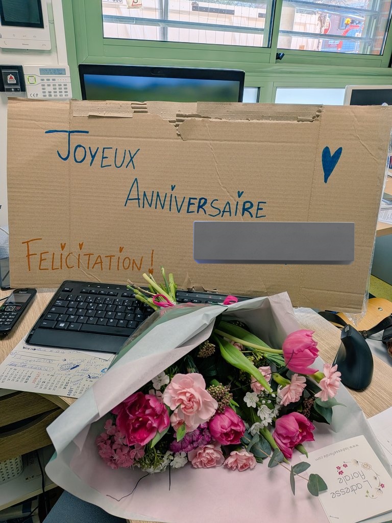 puer&sucette tweet media