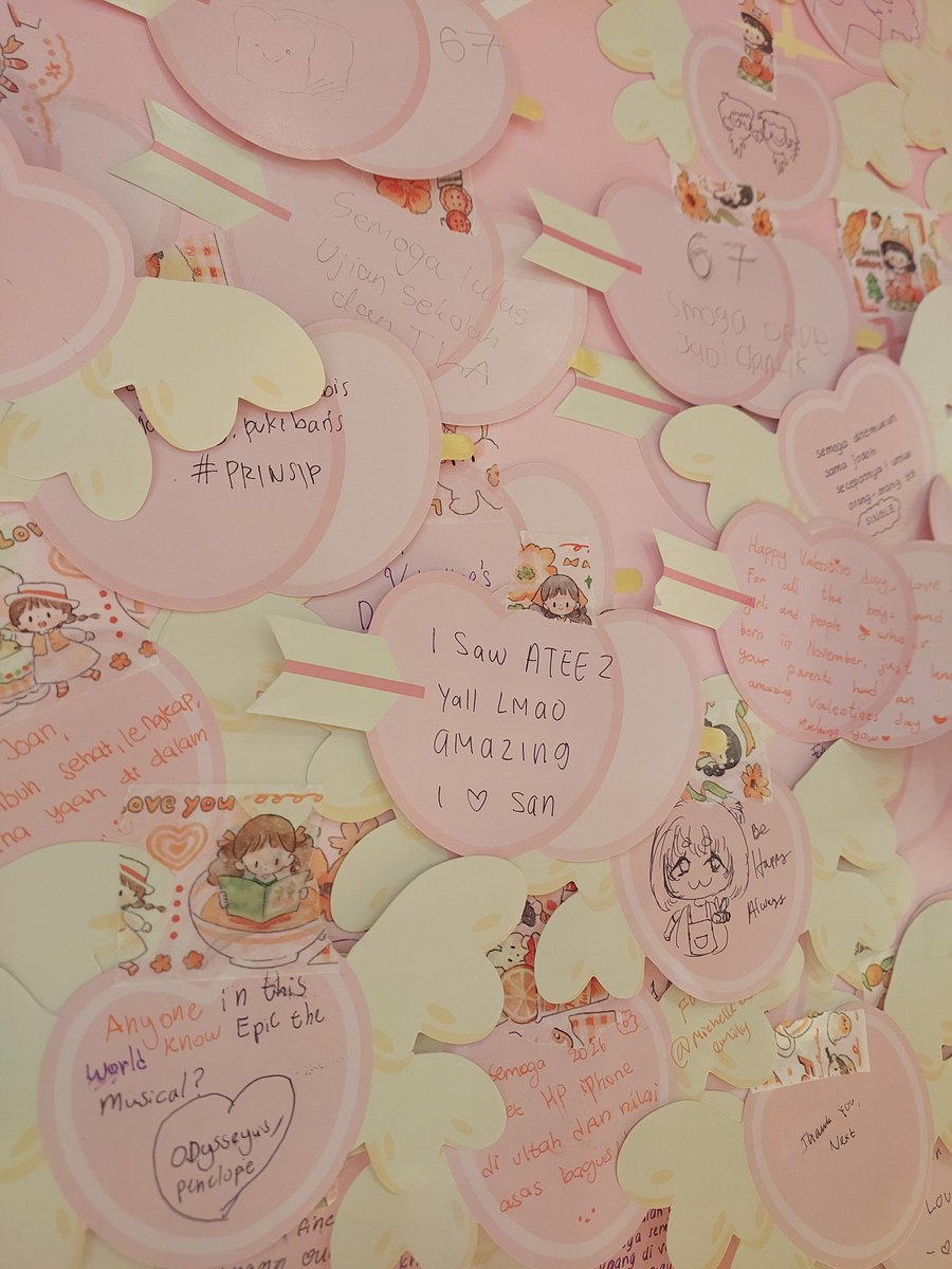 ni lu yg nulis ya <a href="/jellyrains/">jelly ☂︎</a>