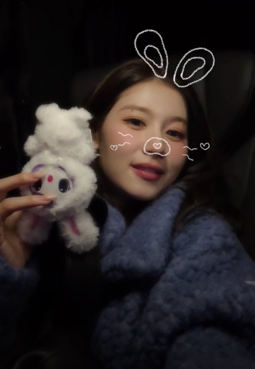 ฅ^•ﻌ•^ฅ tweet media