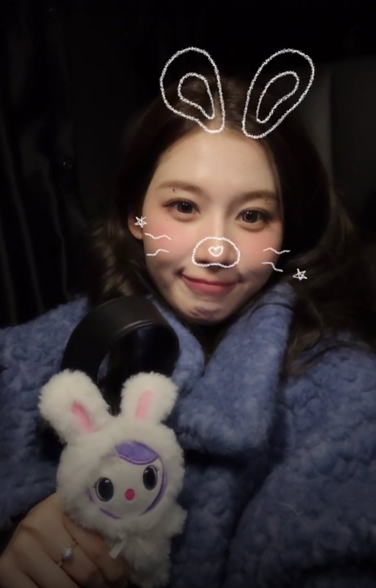 ฅ^•ﻌ•^ฅ tweet media