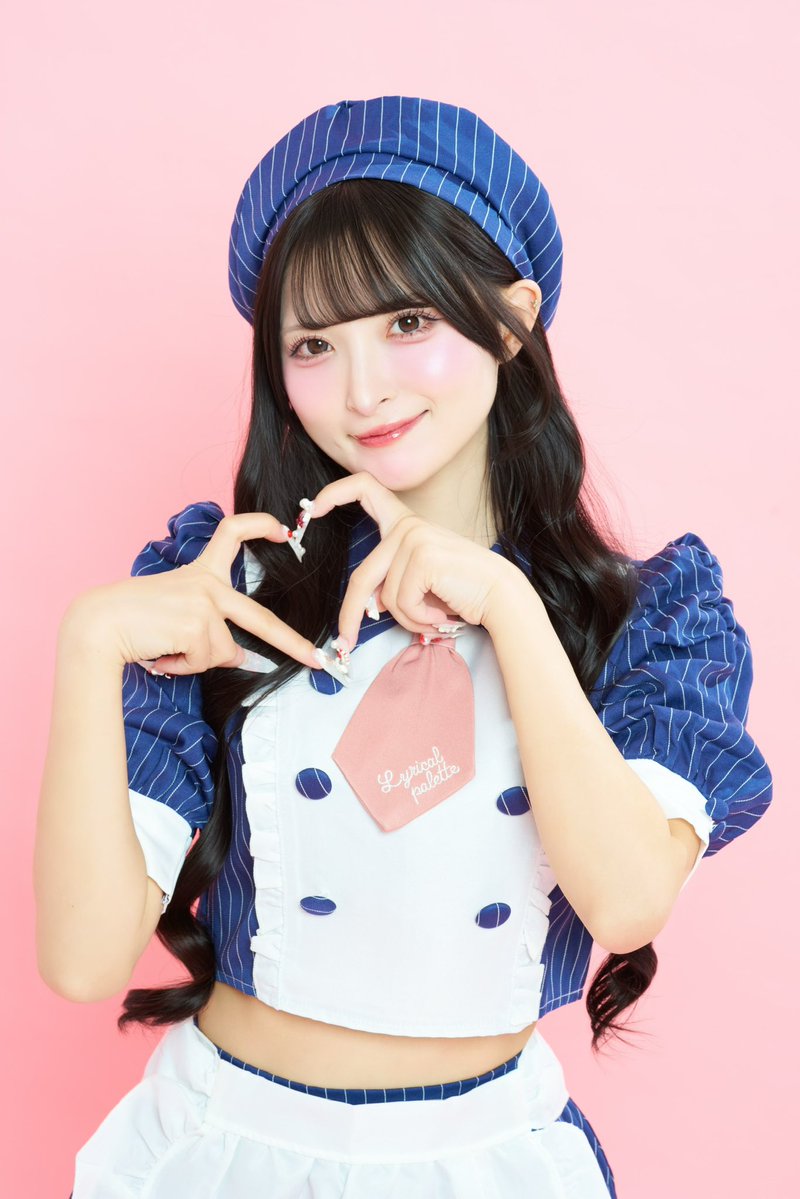 🍫*・♡𝑨𝑶𝑨𝑶 𝑽𝒂𝒍𝒆𝒏𝒕𝒊𝒏𝒆 ♡・* 🍫 ❤️楠えむ(@AOAO_emu