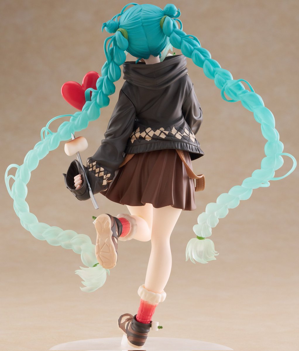 Figure size】約18cm 初音ミク Fashion フィギュア Outdoor