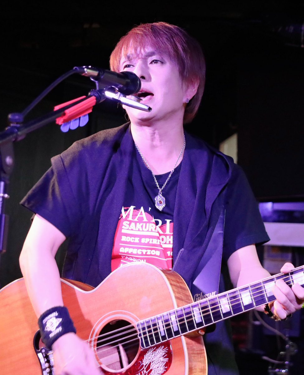 明日7日土曜日
梅田ポテトキッド

櫻は、この人達とツーマンライブですよ♬
めちゃくちゃ最高に楽しいライブしてくれます♪🤣

セッションもありの日なので更に楽しめるので
是非遊び来てください〜

2026.2.07（Sat）
大阪　梅田ポテトキッド
【エモい　第七章】

OPEN/18:30
START/19:00
CHARGE