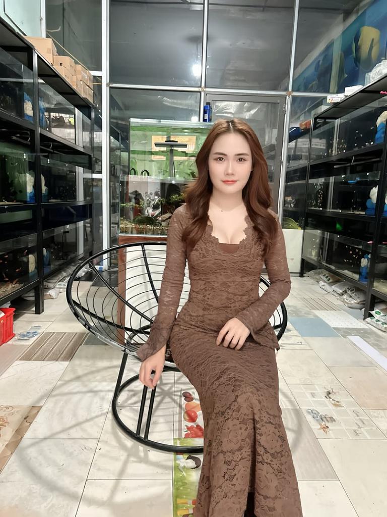 tuyển phi công may bay tweet media