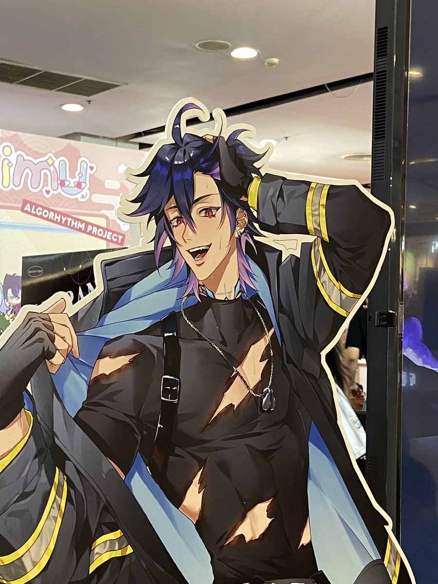 somfaew's tweet photo. สวัสดีจ้าพี่ไรเดอร์ วันนี้ก็หล่ออีกแล้นนน >__<

#ArkARP https://t.co/1L2QupDbh6