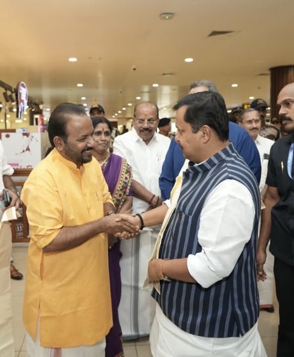 Adv S Suresh tweet media