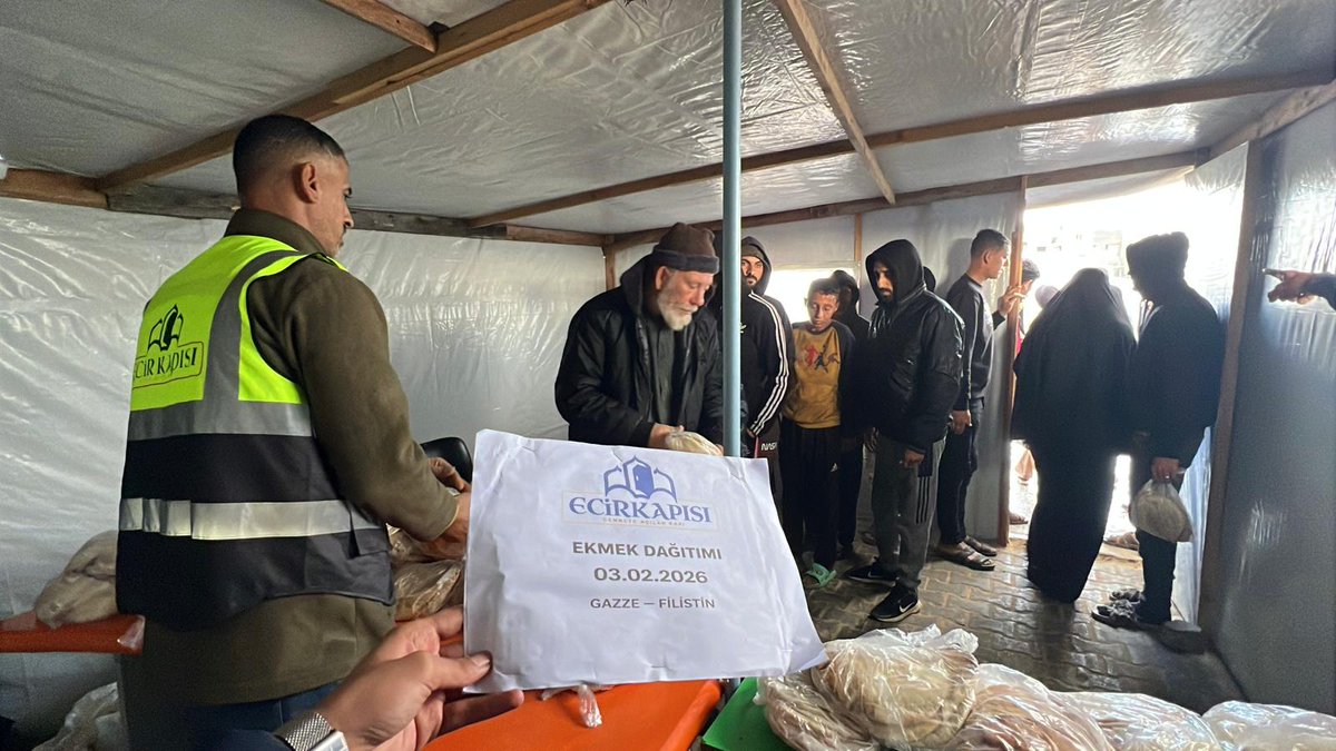 📍 GAZZE

Zorlu kış şartları altında hayatta kalma mücadelesi veren Gazze halkına, en temel ihtiyaçlardan biri olan ekmeği her gün, kesintisiz ve düzenli şekilde ulaştırmaya devam ediyoruz.