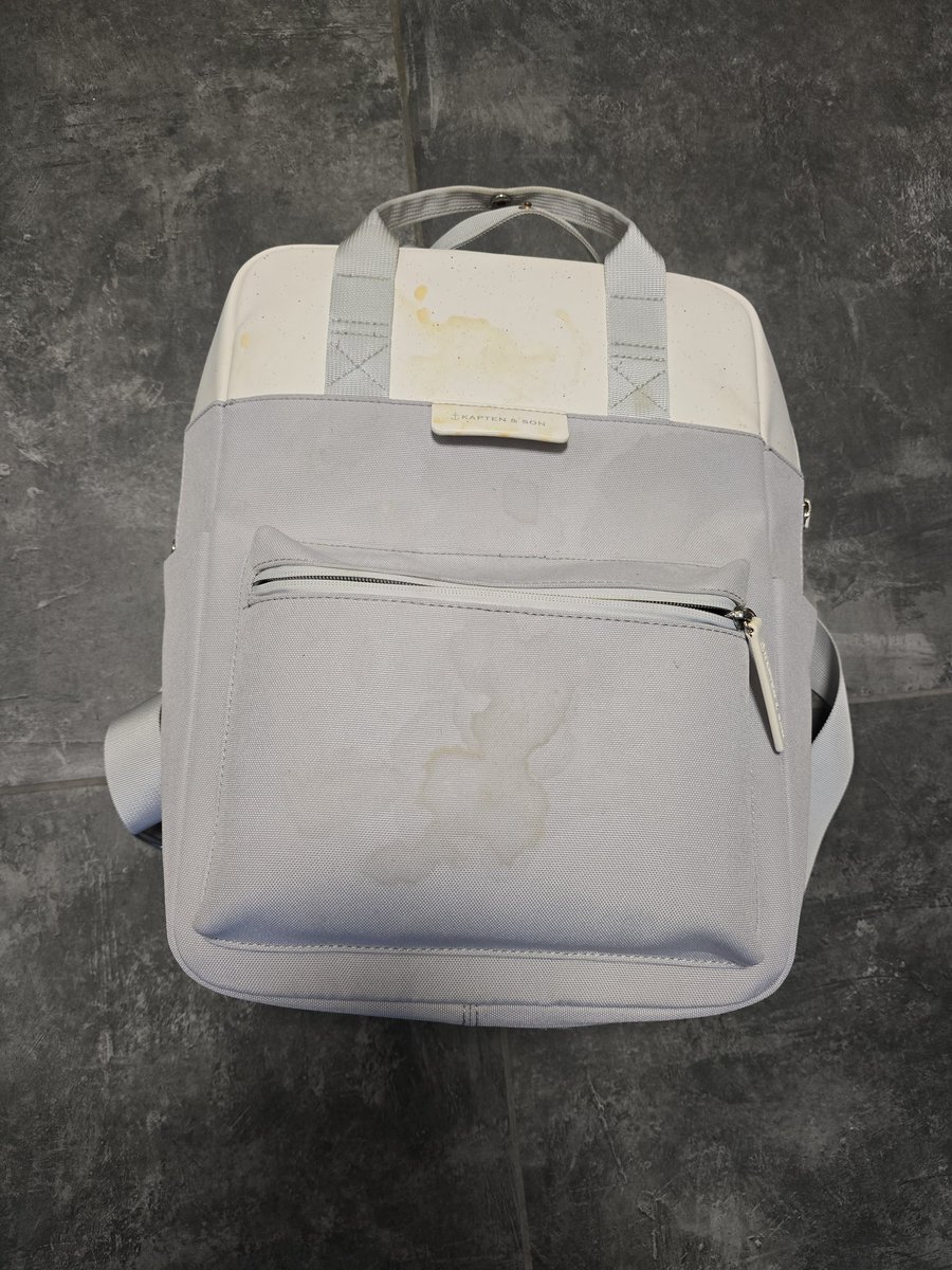 JacketPlay tweet media