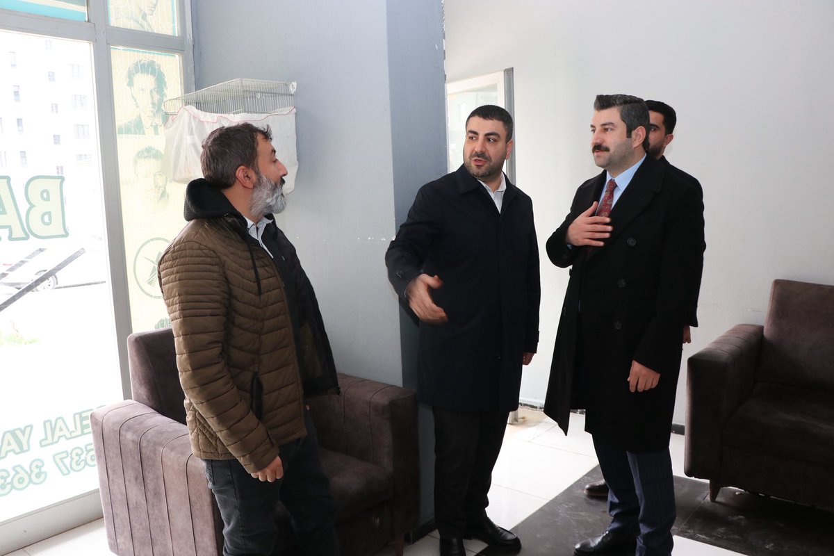 ibrahimeyyupogl's tweet photo. 📸 #Akpiyar Mahallemizde esnafımızı ziyaret ederek vatandaşlarımızla bir araya geldik. https://t.co/xdENIbwC1K