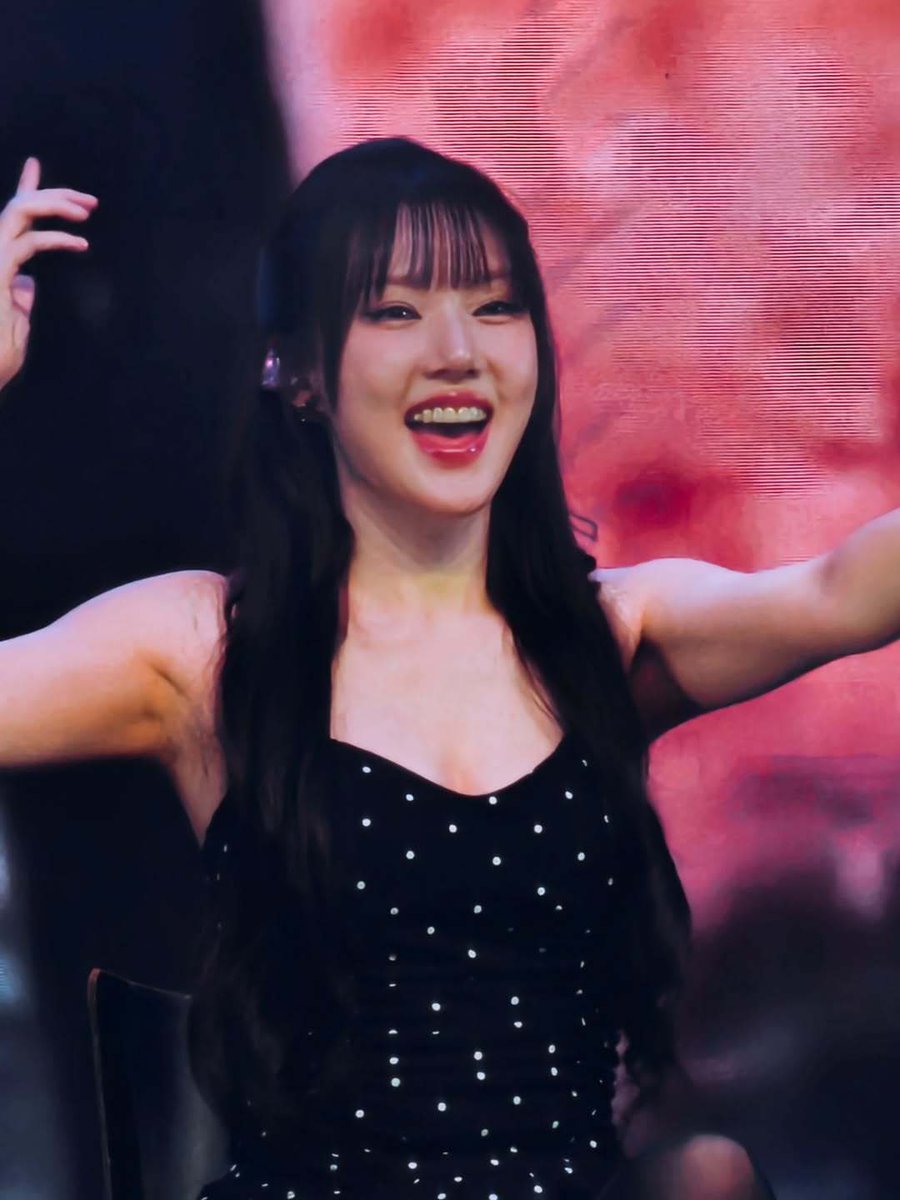 dailyyerin's tweet photo. Yerin in São Paulo

credit : @weinthecrowd https://t.co/gW1pDcmrIk