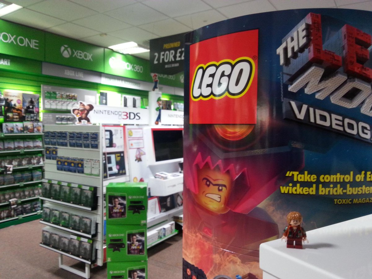 The (fan run) LEGO Videogame Museum tweet media