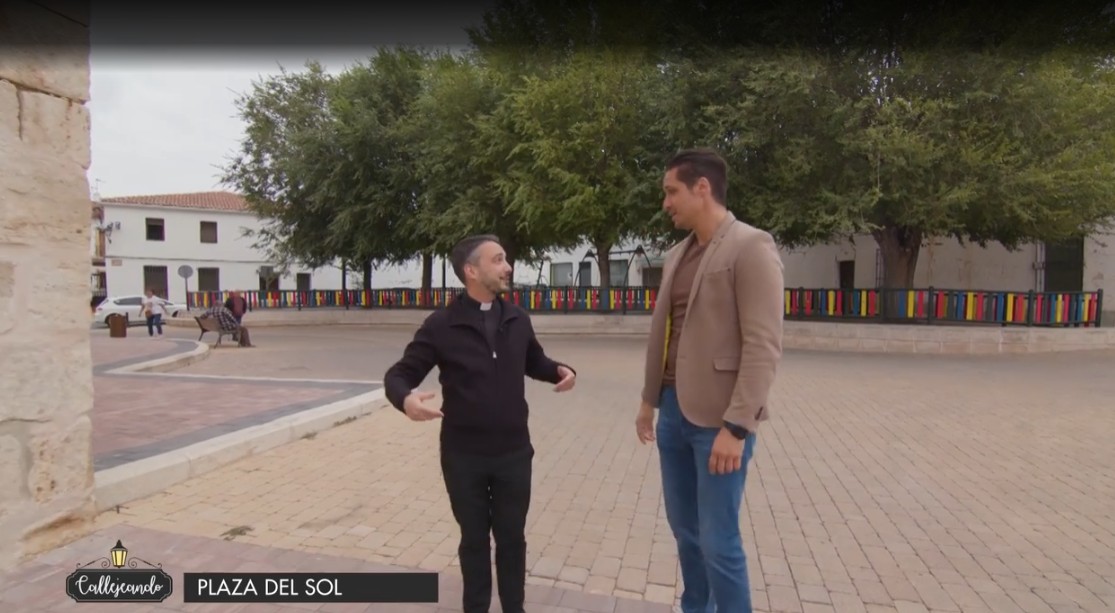 El pasado sábado 31 de enero Torres fue protagonista del programa Callejeando de TeleMadrid, en el reportaje sobre nuestro municipio se colaron muchos rostros conocidos de nuestro pueblo.

Puedes verlo en este enlace a partir del minuto 22 ▶️telemadrid.es/programas/call…