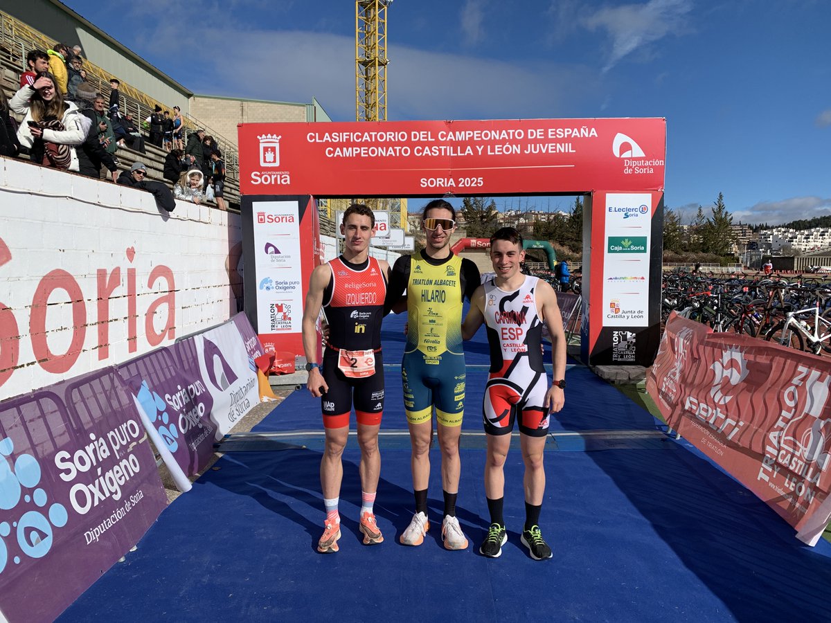 fedetriatloncyl's tweet photo. ⚠️ La élite del DUATLÓN 🇪🇸 se cita este fin de semana en Castilla y León

El 🏃‍♀️🏃🚴‍♀️🚴🏃‍♀️🏃 de Soria es el último clasificatorio para el Campeonato de España

2️⃣5️⃣ plazas están en juego

https://t.co/DU9ZhyNRqX

Y además, 🏆 regional Juvenil

#duatlon #clasificatorio #ctoÑ #teamCyL https://t.co/OJkm8fsDs2