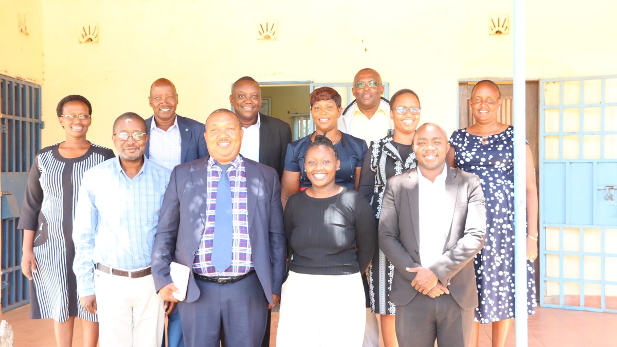 ilodaressalaam's tweet photo. This week, we joined our PPDP partners in Narok and Kajiado Counties 🇰🇪, where communities are leading real change by supporting the setting up of County Technical Working Groups to drive the project implementation towards creating decent jobs.

Together with local governments, the ILO is supporting women, youth, and community groups to build stronger livelihoods through the tourism and fodder value chains.

When partnerships are people-centered, sustainable impact follows. 
#DecentWork #CommunityImpact #Partnerships