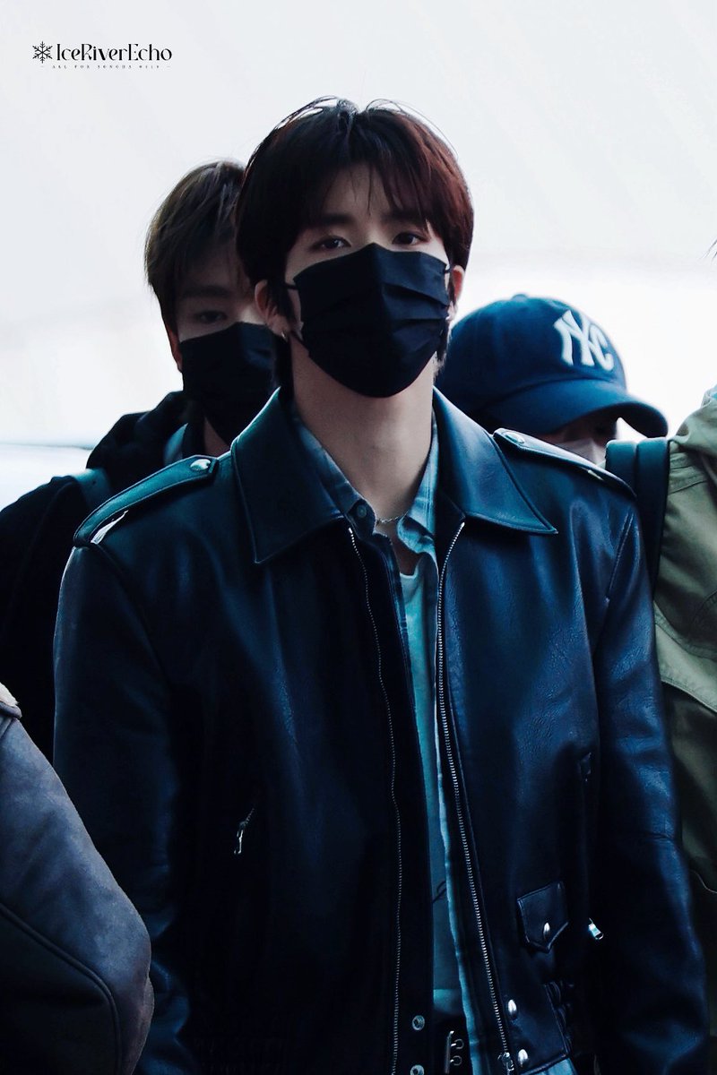 IceRiverEcho's tweet photo. 260130 ICN
👀
#SONGHA #송하 #SMTR25 https://t.co/tijPVhS9Dn