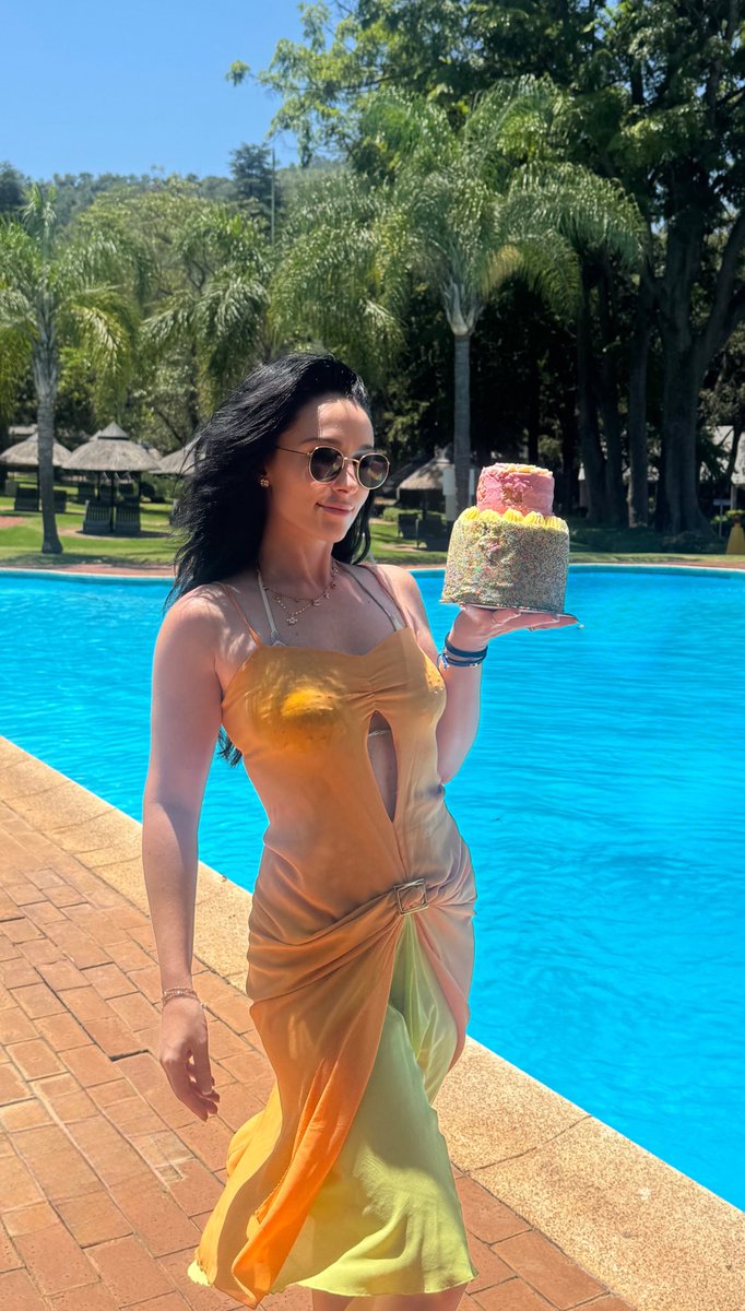 Angeliki tweet media