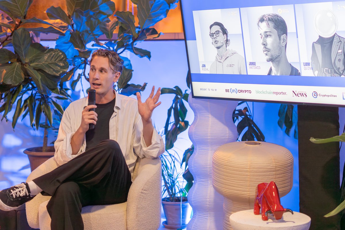 Adam Westerén tweet media