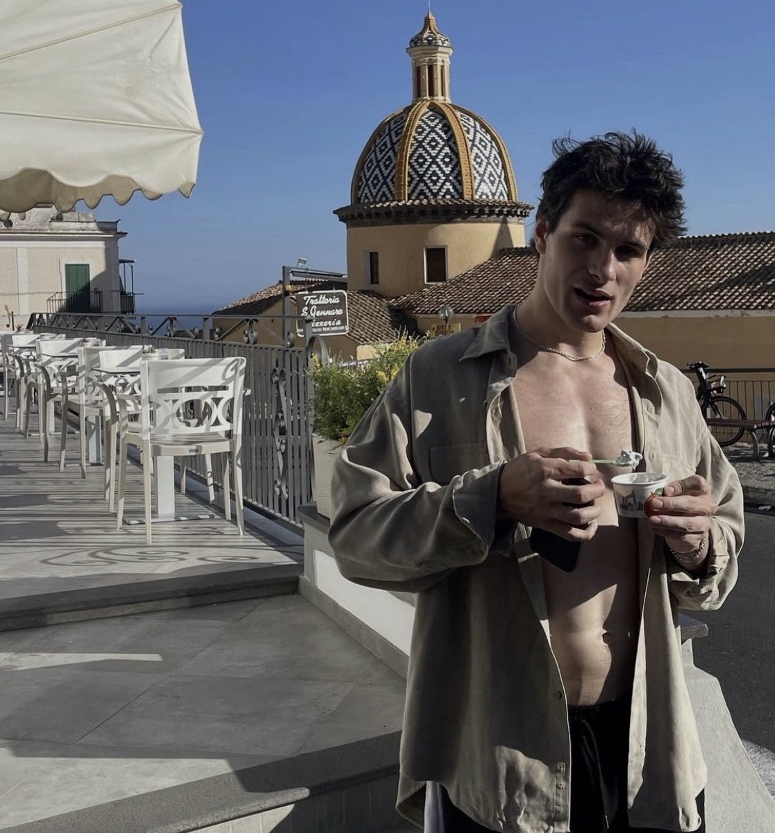 12 degrés à Milan contre -20 à la maison = glace et soleil avant les Jeux commencent.