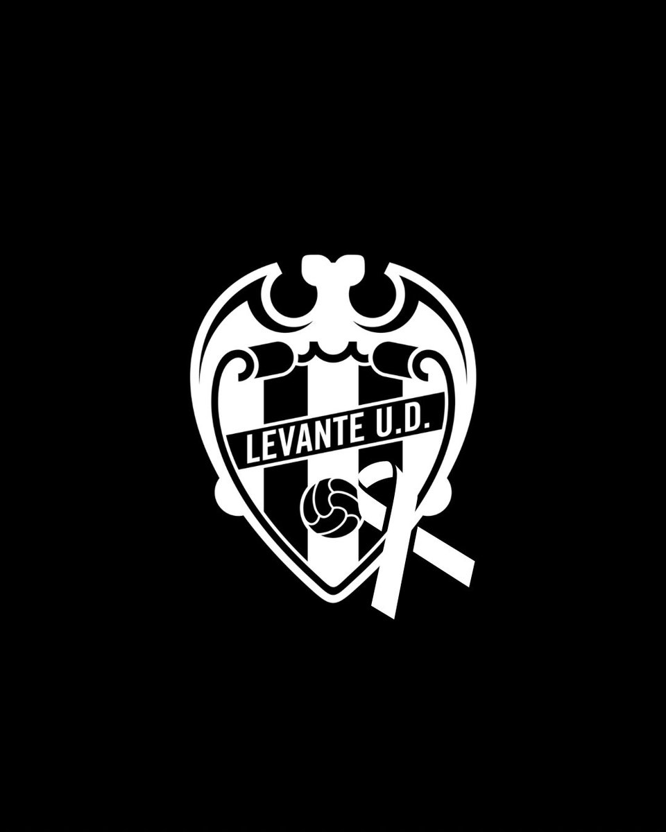 LUDfutbolsala's tweet photo. Desde el Levante UD FS queremos transmitir todo nuestro más sentido pésame y cariño a nuestro jugador Omar, por el reciente fallecimiento de su abuelo, nos constaba que era muy granota y nos seguía con pasión. https://t.co/6o2etCKvBw