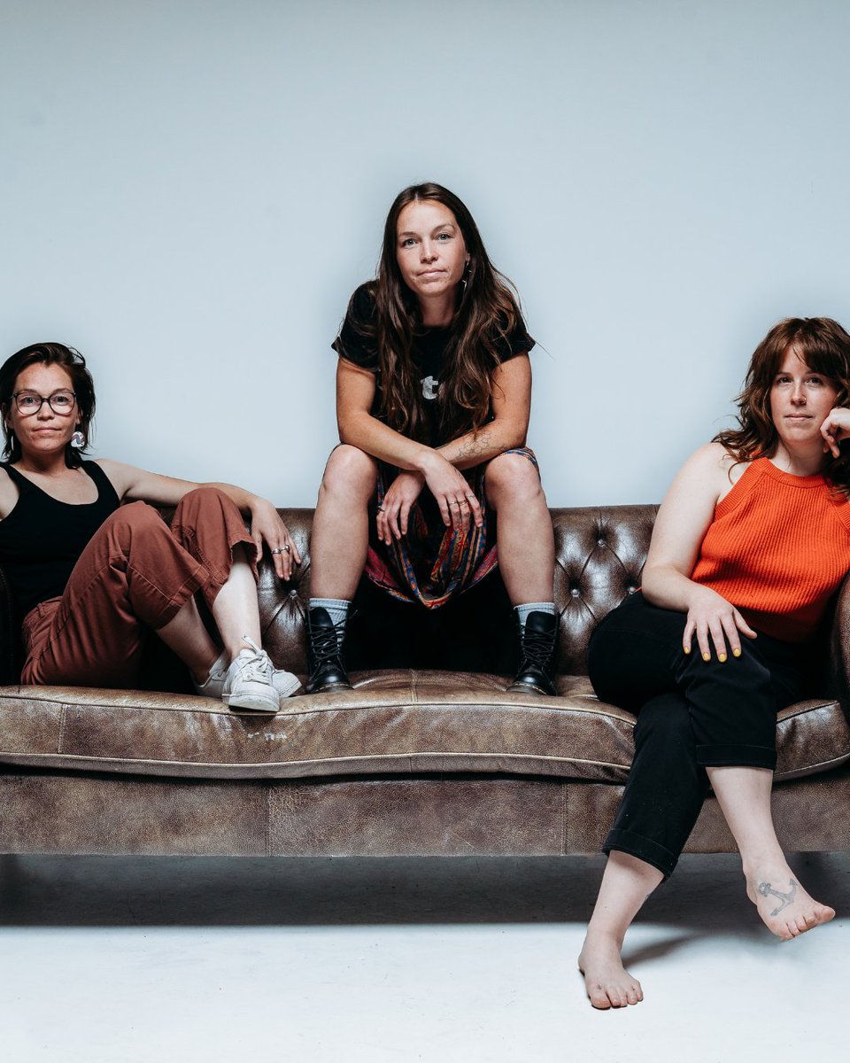 DJ Denis is live on the air right now and will be interviewing Hillary Watson and Renee Coughlin from our "Featured Artist of the Week" The Pairs live via telephone at 8:30 AM (ET) on Community Radio WERU-FM 89.9 (Blue Hill) and online worldwide at weru.org!