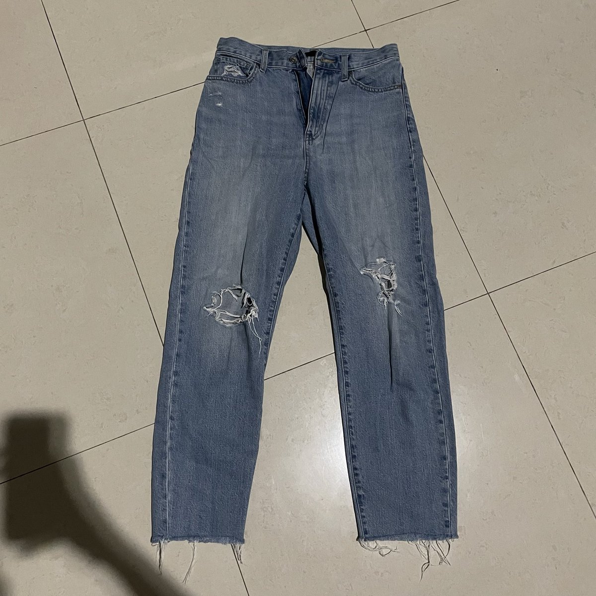 nnembalap's tweet photo. Ada juga yg uniqlo denim 50 nego semua deh. Btw aku
waist: 68-69 cm
hips:  83-84 cm https://t.co/0fU5q9eHd2