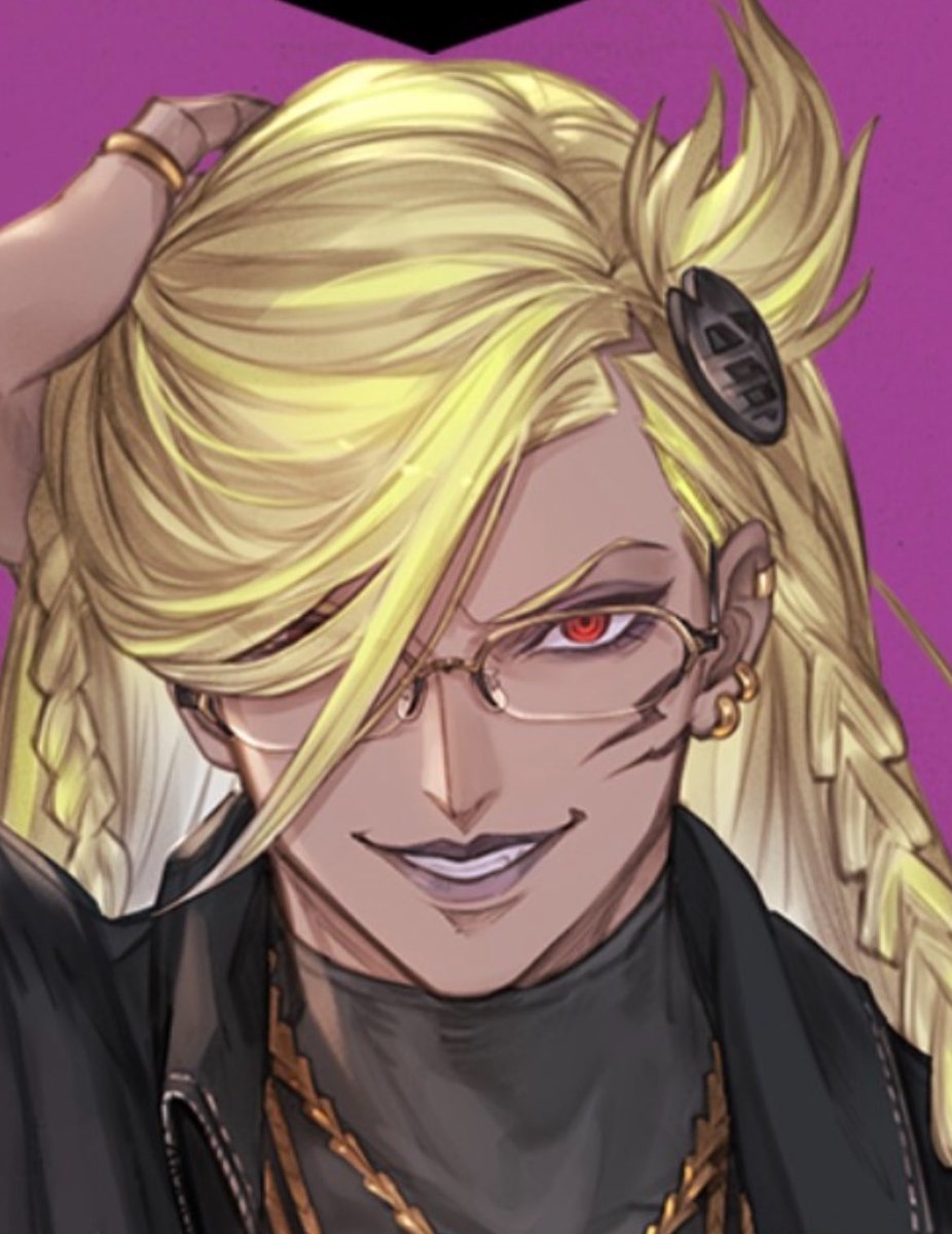 前のメイクは、ぼかさないくっきりアイライン、切開アイライン強調、アイシャドウは二重幅に、下まつ毛バチバチマスカラ、口角をぐいっと上げたリップライン
だったからリリンクはかなり違う 切開ラインやめたのが印象だいぶ変わる
ガチの最新トレンドメイクになった インスタとかで研究してるのかな