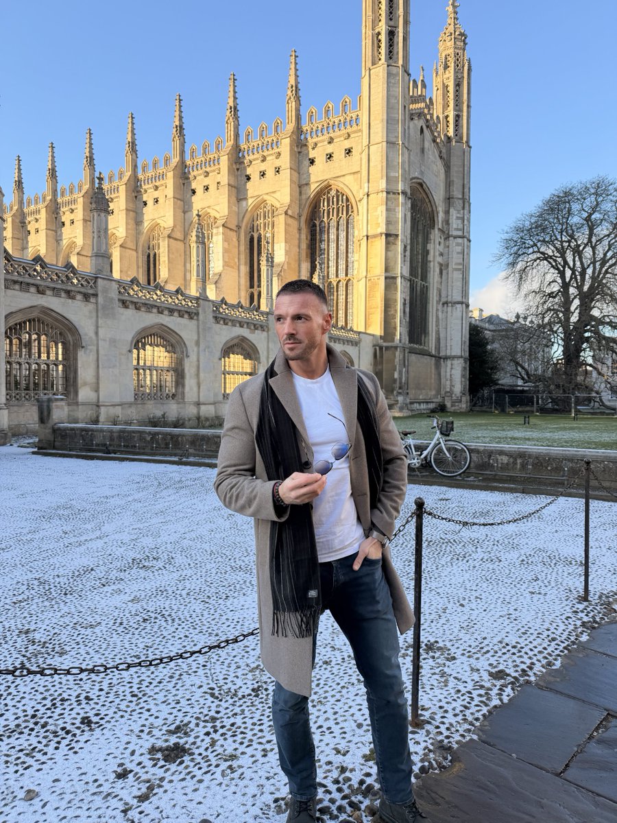 You think I'm too hot for this cold weather?