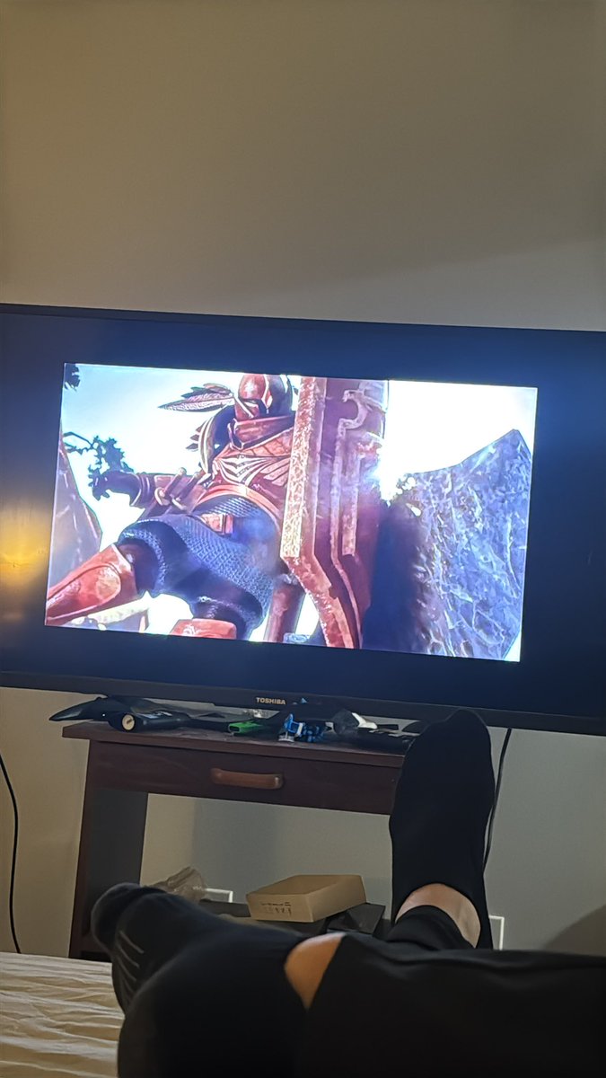 tydrennis's tweet photo. Watching all the cinematic’s and cutscenes to finally learn the lore of @RuneScape https://t.co/S0Fuiursie