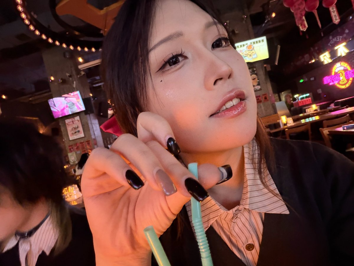 失业了就开始窝在床上翻库存了 ovo
#男娘