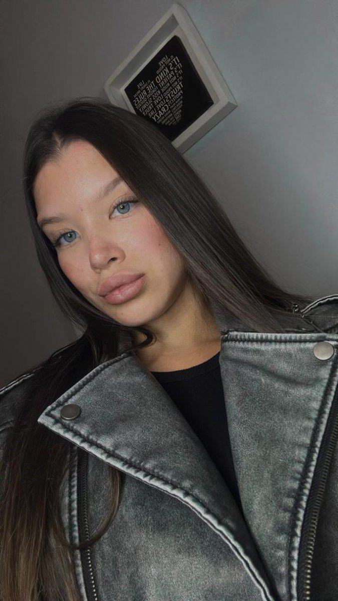 vikrigg08's tweet image. accidentally serving emotional main course with appetizer looks