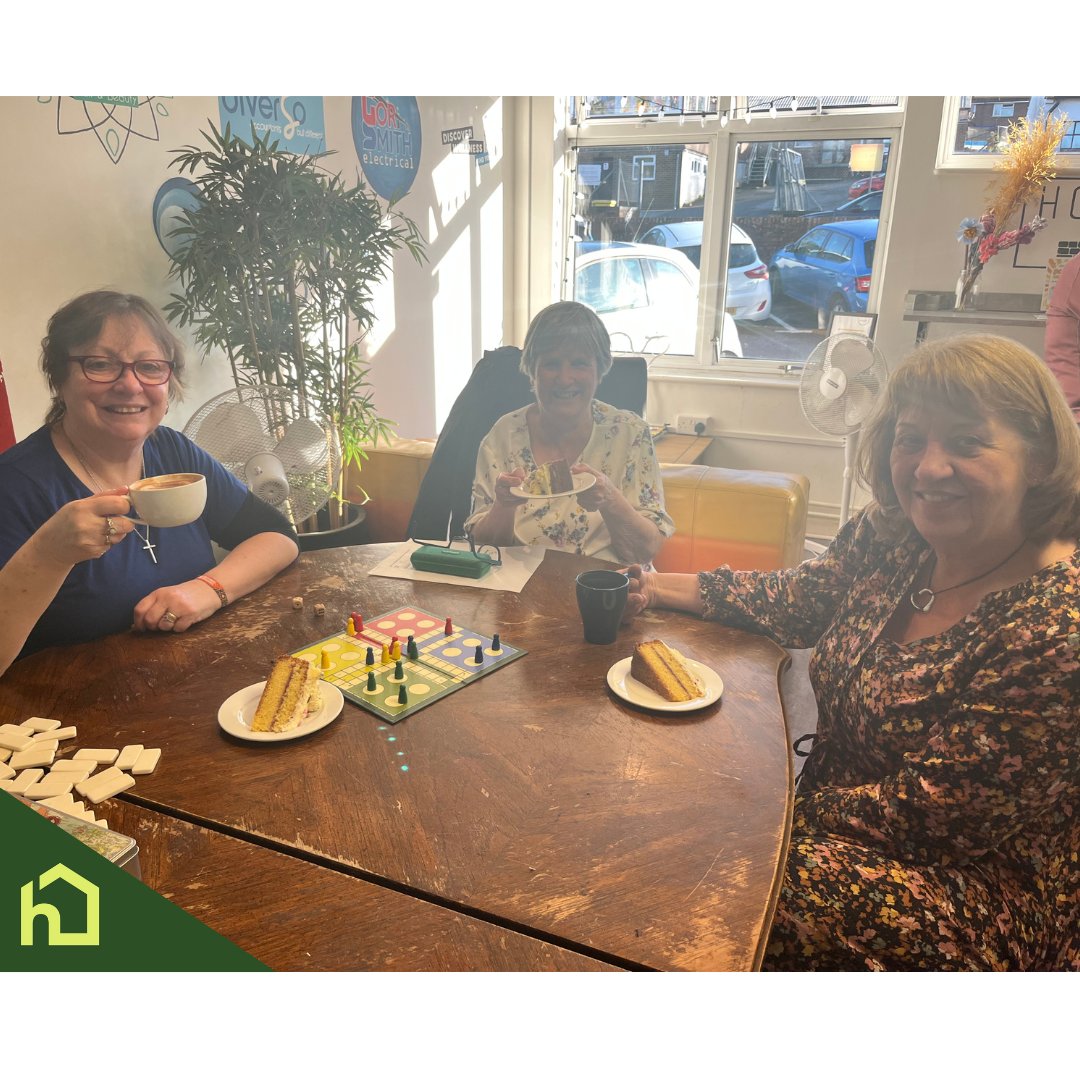 HomeInsteadHant's tweet photo. Every Wednesday at @Unit12cic, Memory Lane Café is full of friendly faces, laughter &amp; games! If you or someone you know is living with #dementia nearby, come join us! 💛 https://t.co/gXqzx7O6yE