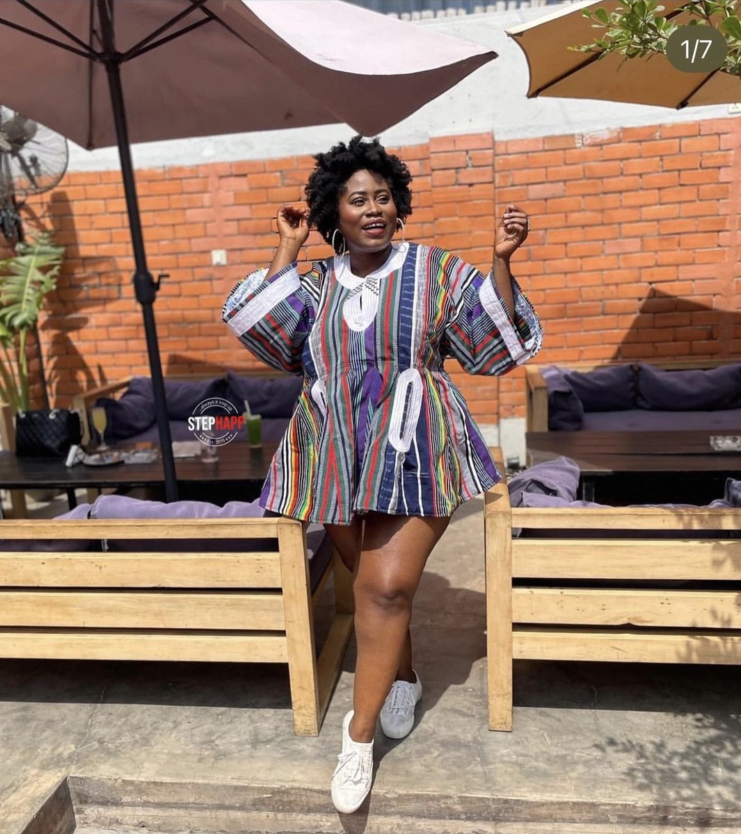 lydiaforson's tweet photo. I hear we’re throwing it back y’all! 

#fugufriday https://t.co/zuBOyQb3mc
