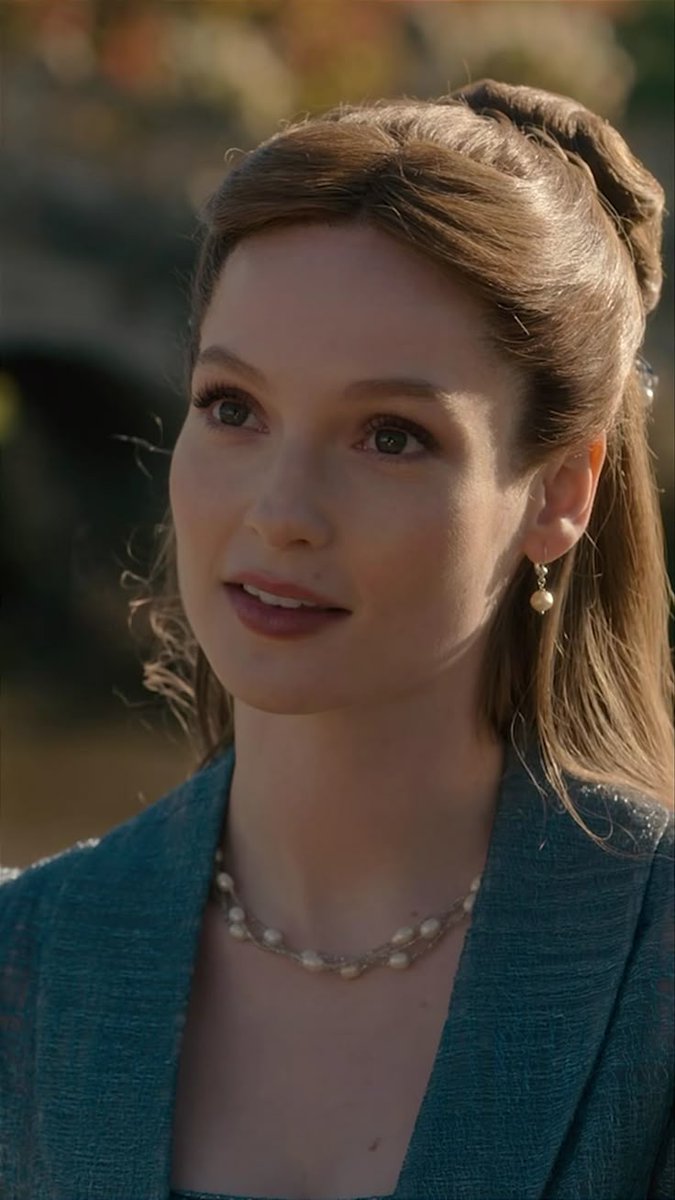 Her face card is insane