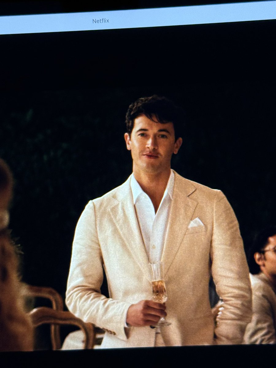 after watching this, it made me think I want a bf....(sorry..)