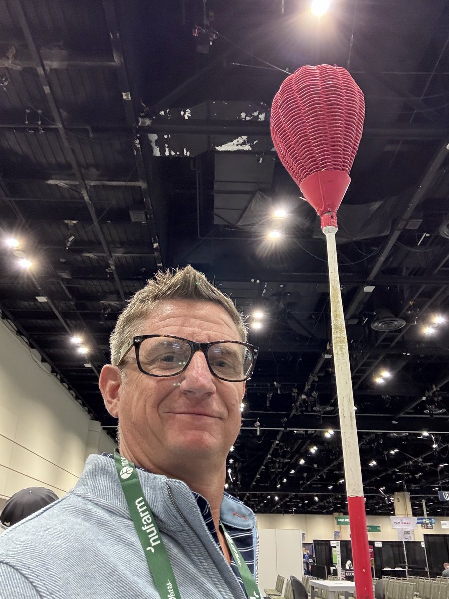 Mike Davis tweet media