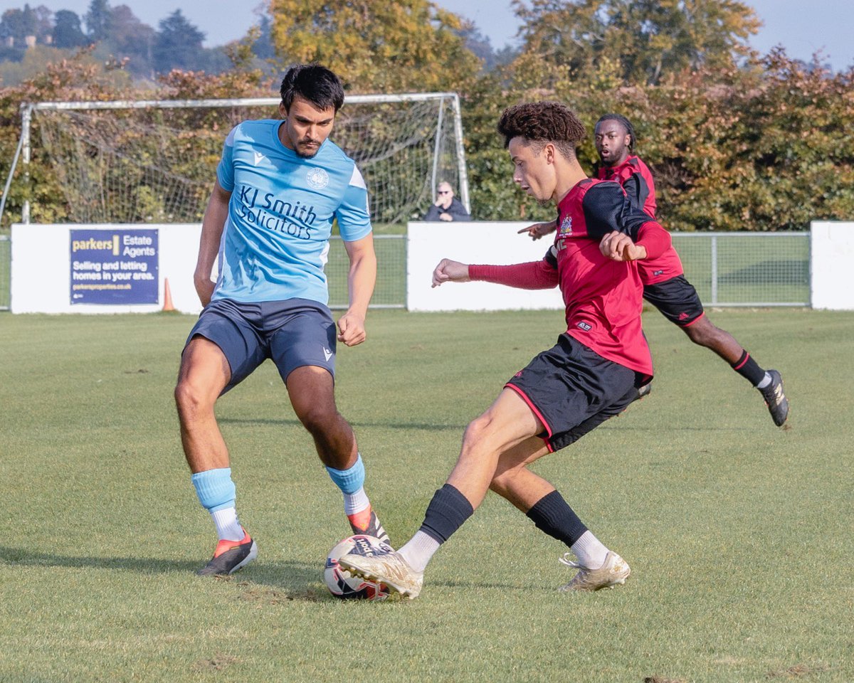 Woodley United FC tweet media