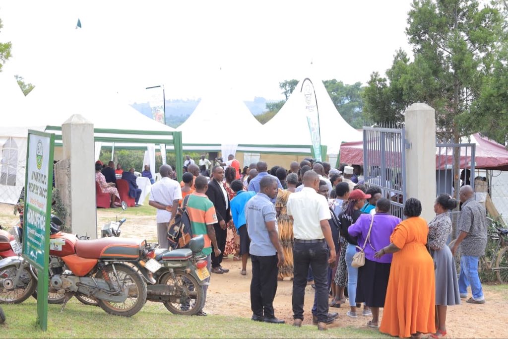 Nyakayojosacco's tweet image. Yesterday marked our 7th #PreAGM2026 community activation at our main branch, Nyakayojo. With over 800 members in attendance, leading to over 4000 of our members engaged at all our branches.All we can say, We’re grateful. #NyakayojoSACCO2026 #PartnerWithUs
