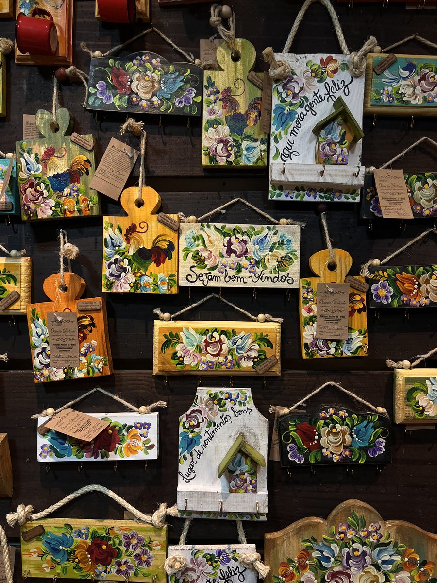 lari 🦕 tweet media