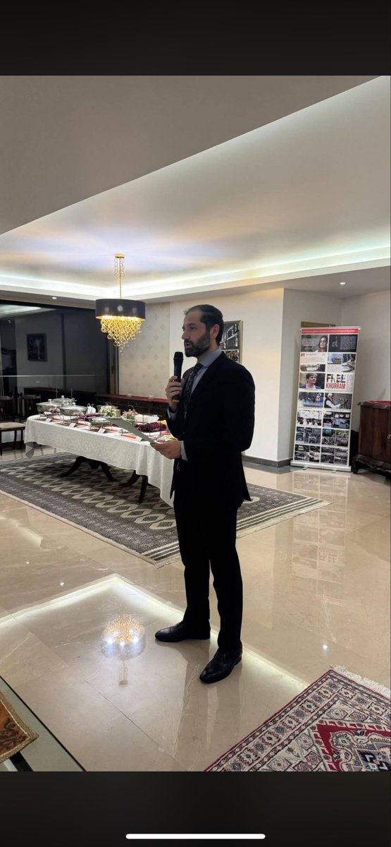 PakinLebanon's tweet photo. To mark #KashmirSolidarityDay, Amb,  Salman Athar hosted prominent  🇱🇧 media, civil society &amp; think tanks reps at  🇵🇰 House for briefing on IIOJK @ForeignOfficePk https://t.co/Z7S3ycMuvD