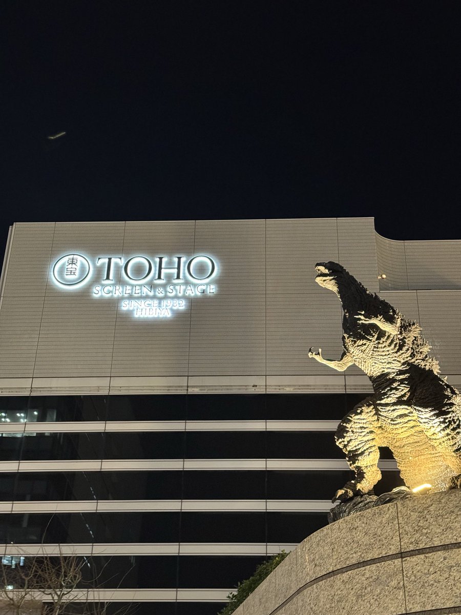 5thMOMO's tweet photo. 爆笑問題　ｗｉｔｈ　タイタンシネマライブ　９９回＆１００回記念２ｄａｙｓ。
一日目。
爆笑問題が30年前の思い出のネタそして
明石家さんまさんと太田光さんの古希還暦。
面白すぎる‼︎

古希還暦は時間を気にしないで2時間でも３時間でも観たいよーー😂
#タイタンシネマライブ https://t.co/AY0YCCkklC